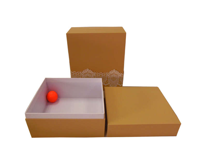 T002
