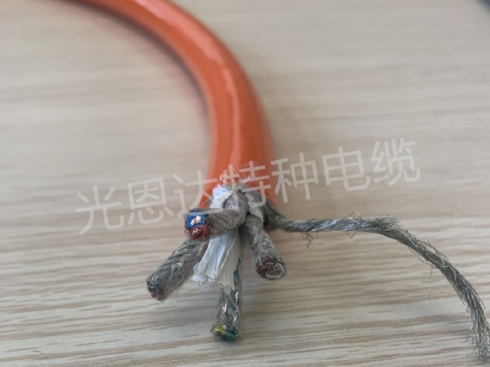 双屏蔽信号电缆