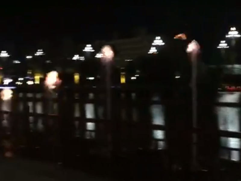 水上火
