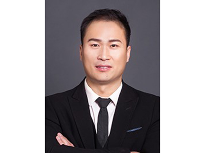 李律师
