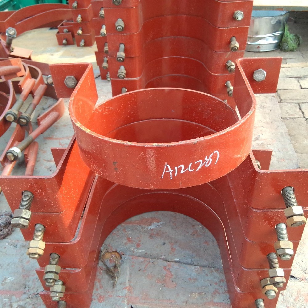 A12保冷管卡