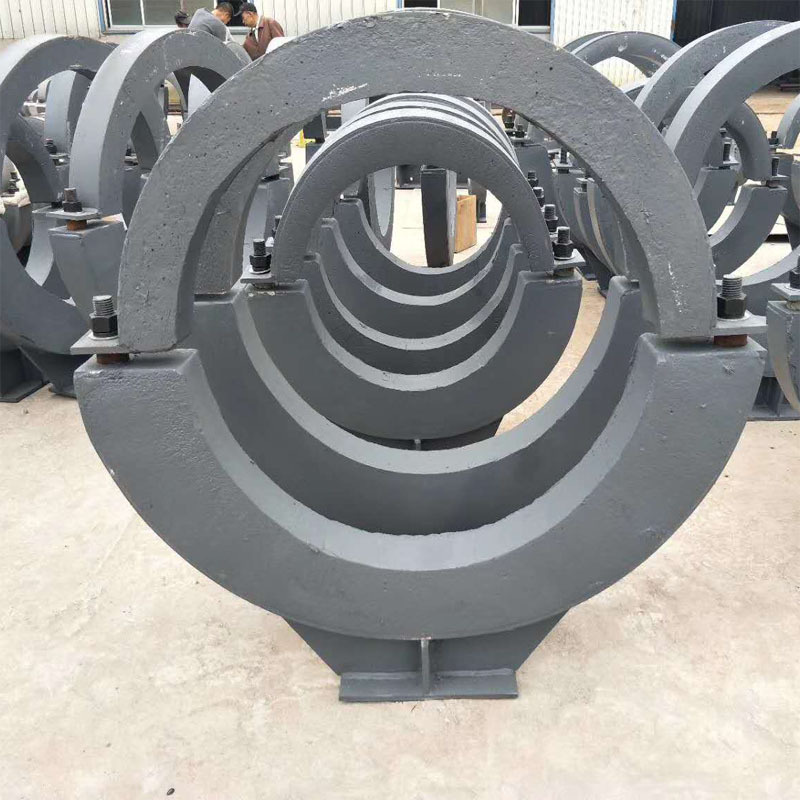 上窄下宽蛭石隔热管托
