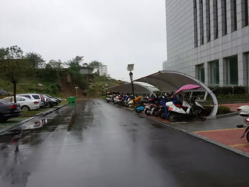 信阳市百花置业车棚