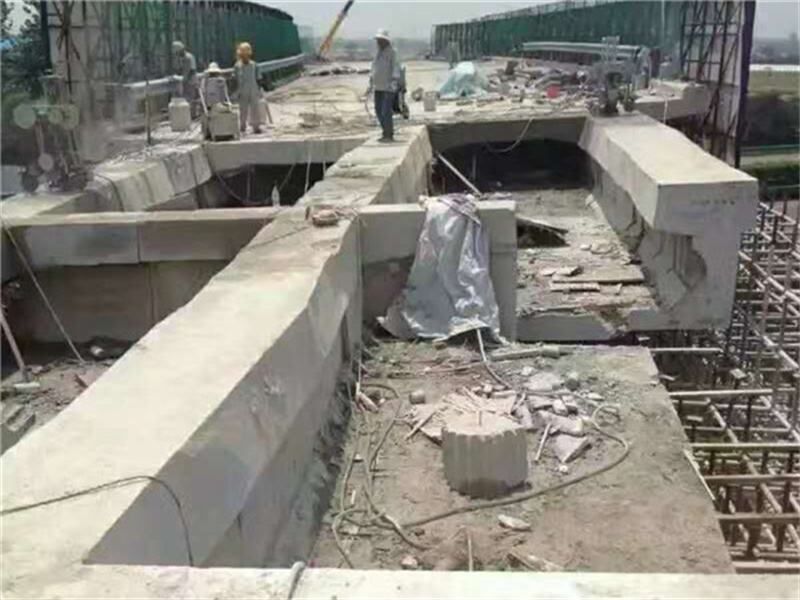 立交桥切割