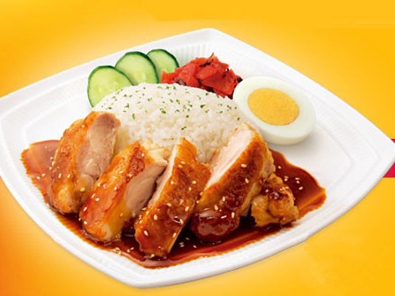 鸡肉煲仔饭