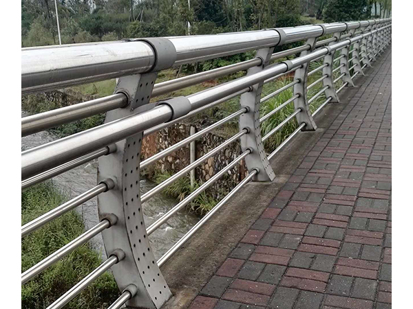 不锈钢复合护栏