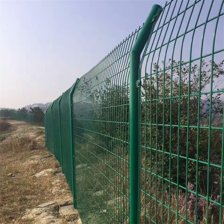 双边丝护栏网