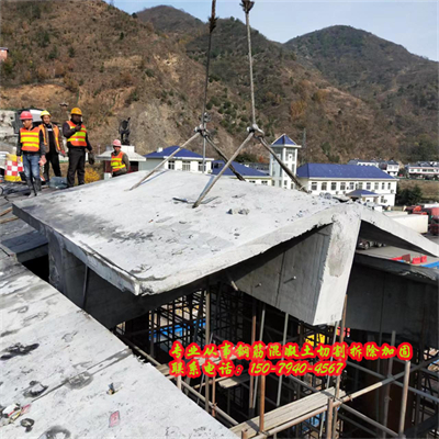 湖北漫川关收费站切割拆除工程