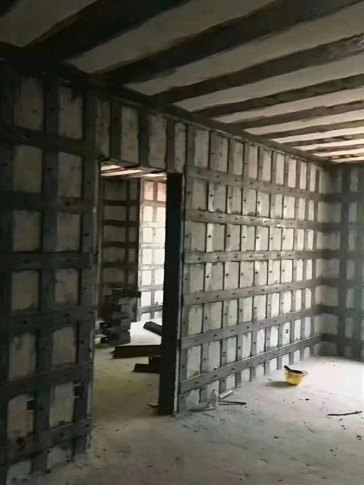 房屋加固
