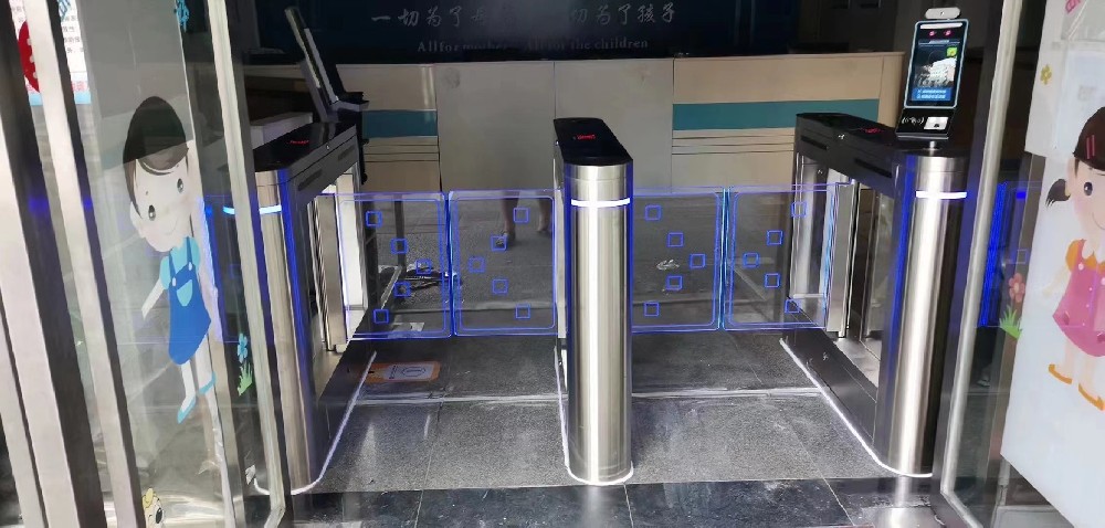 通道闸