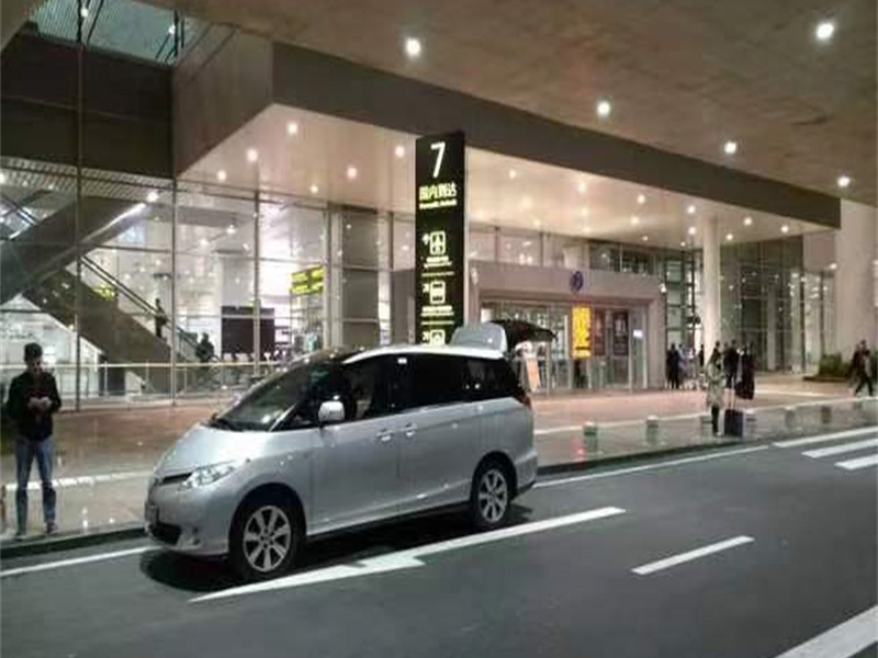 商务车