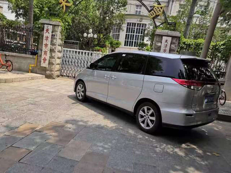 商务车