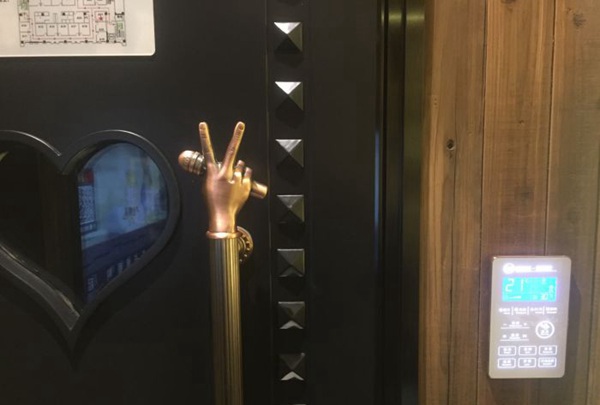上海MG魅格KTV(绿地缤纷城店)招聘包厢商务礼仪,(好上台,小费多)