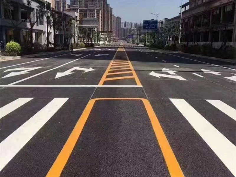 两种标线特点-如何除旧线