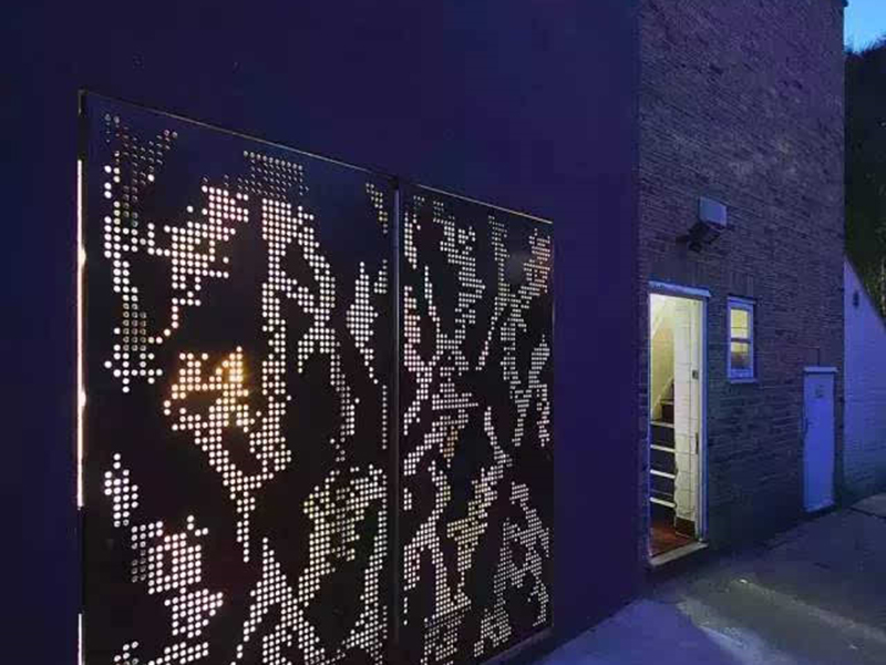 冲孔铝单板