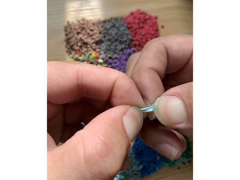 高含胶量拉伸性