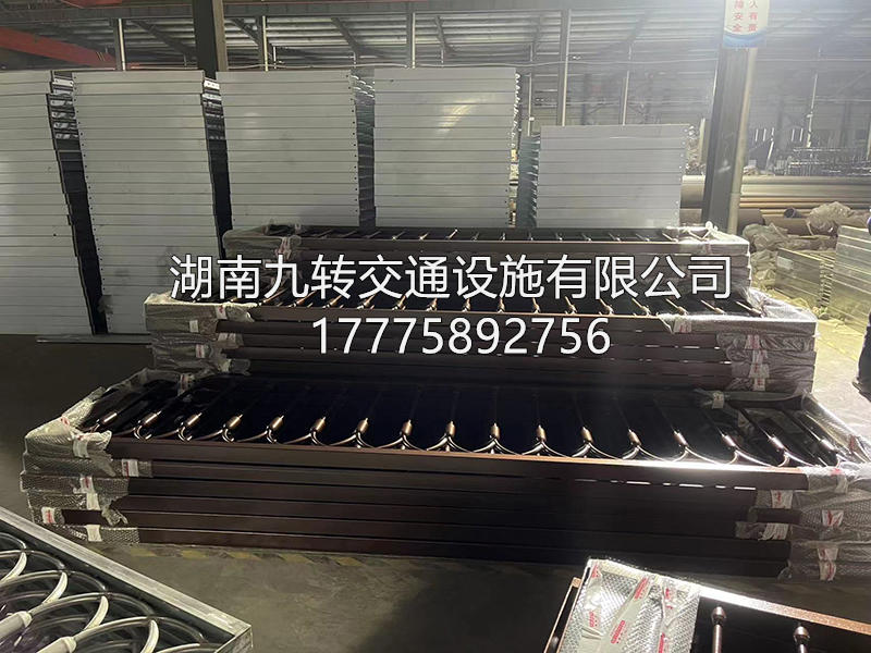 隔离护栏