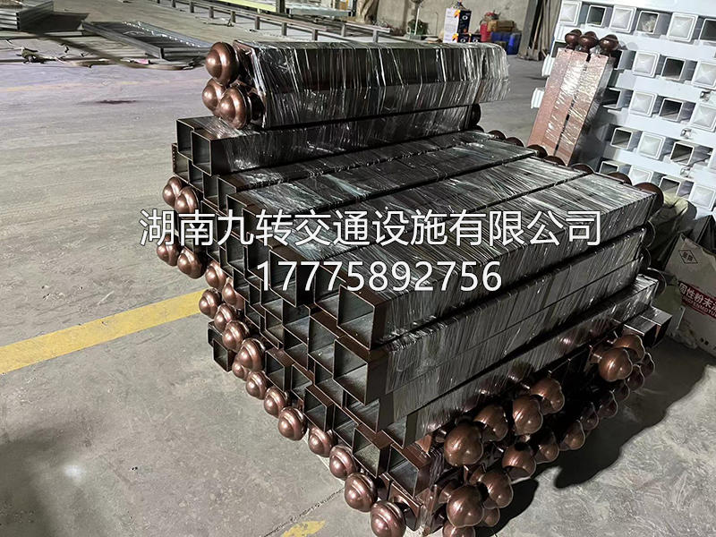 隔离护栏