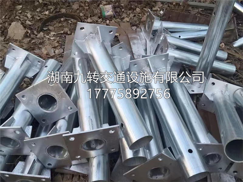 公路波形护栏