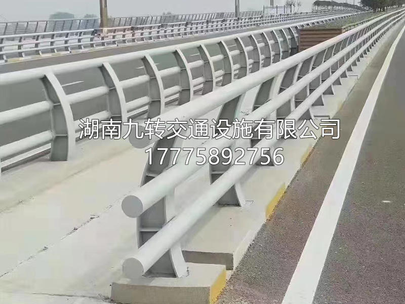 桥梁护栏