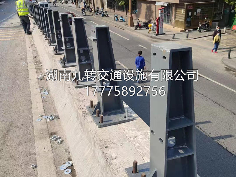 桥梁护栏