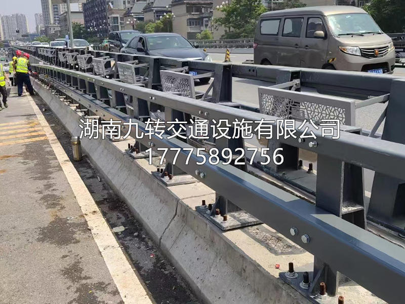 桥梁护栏