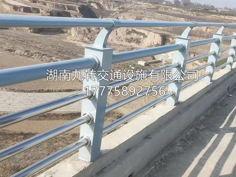 桥梁护栏