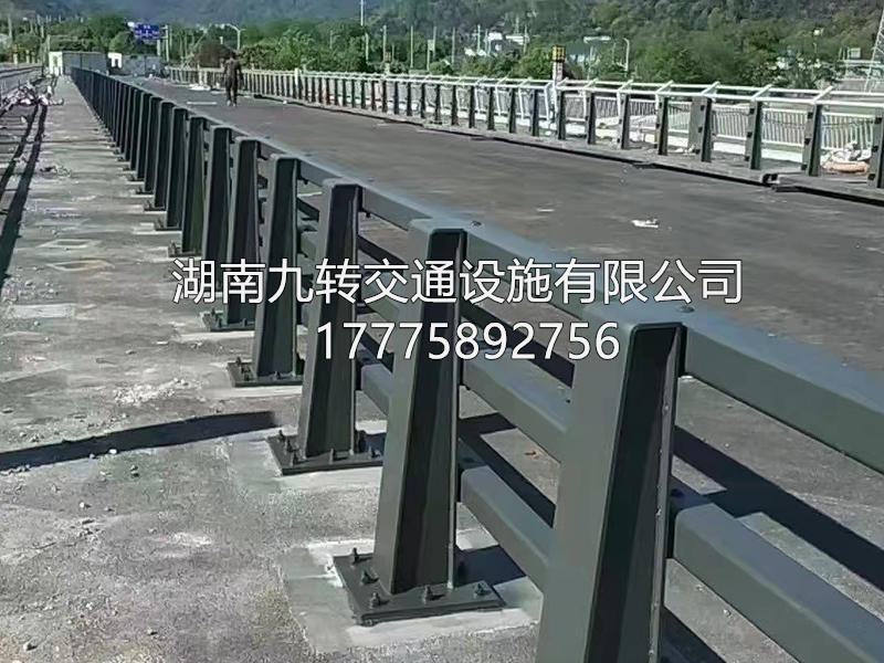 桥梁护栏