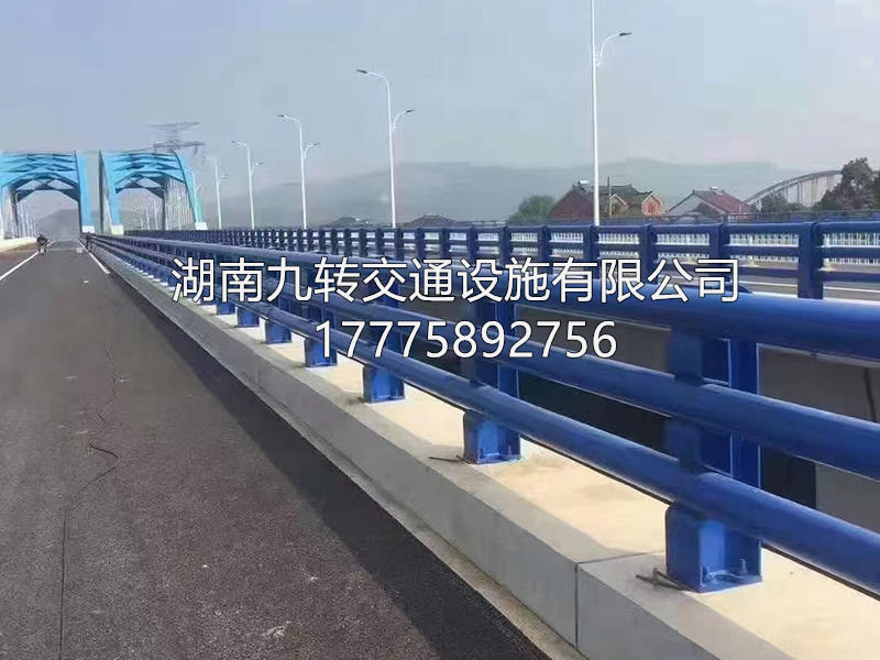 桥梁护栏