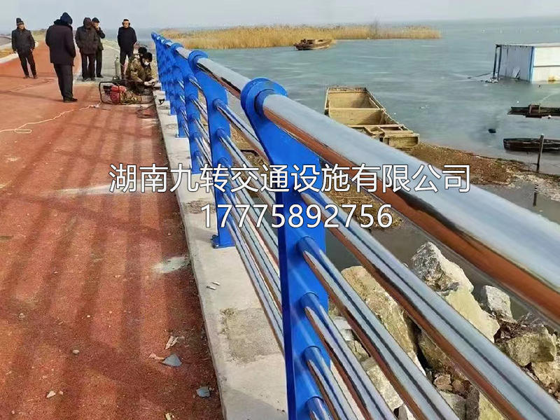 桥梁护栏