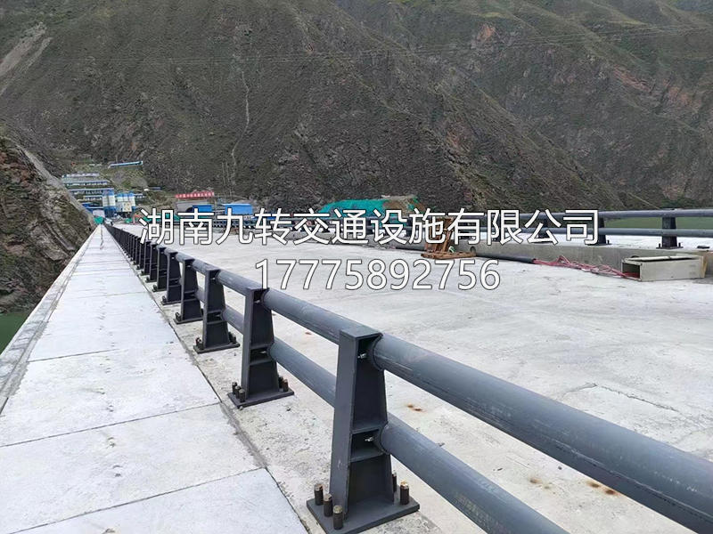 桥梁护栏