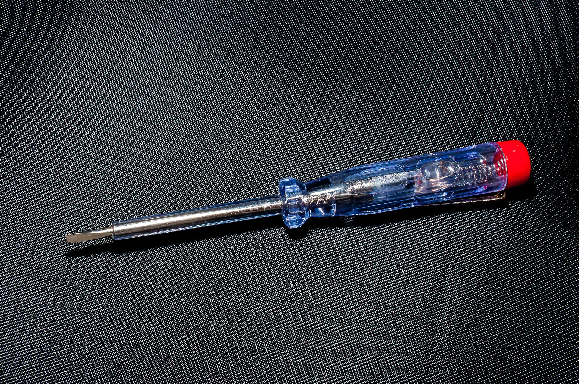 tester-280809_1920